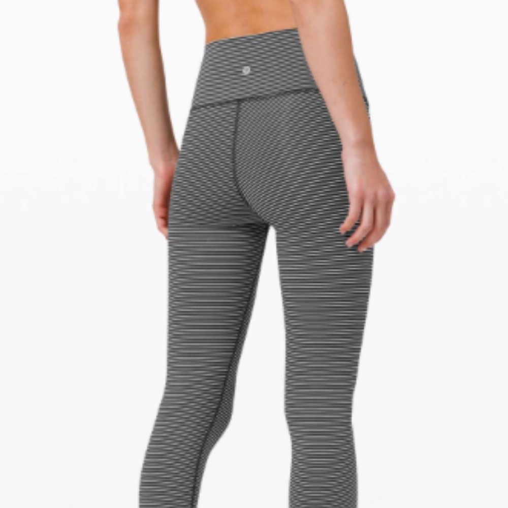 Lululemon Wunder Unders in Black Stripe